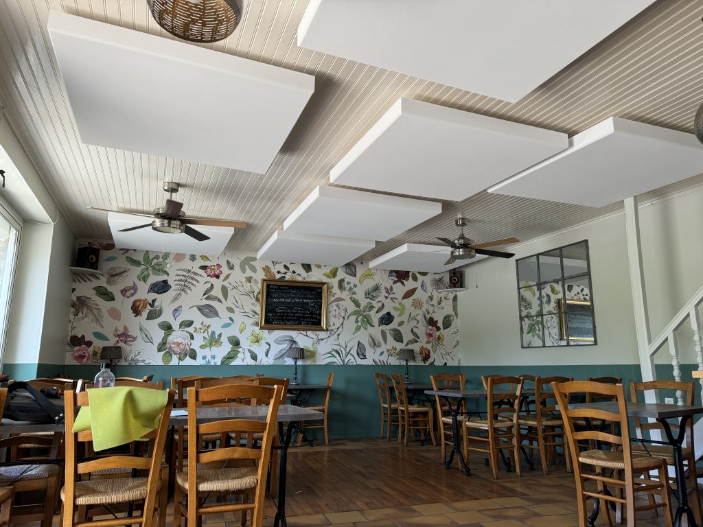 Correction acoustique restaurant le Chaland